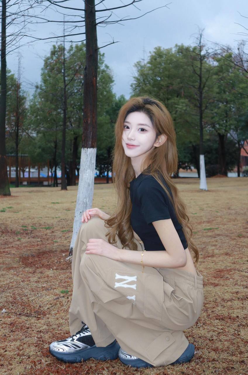 上海大圈-大二校花-生活照-7.jpg