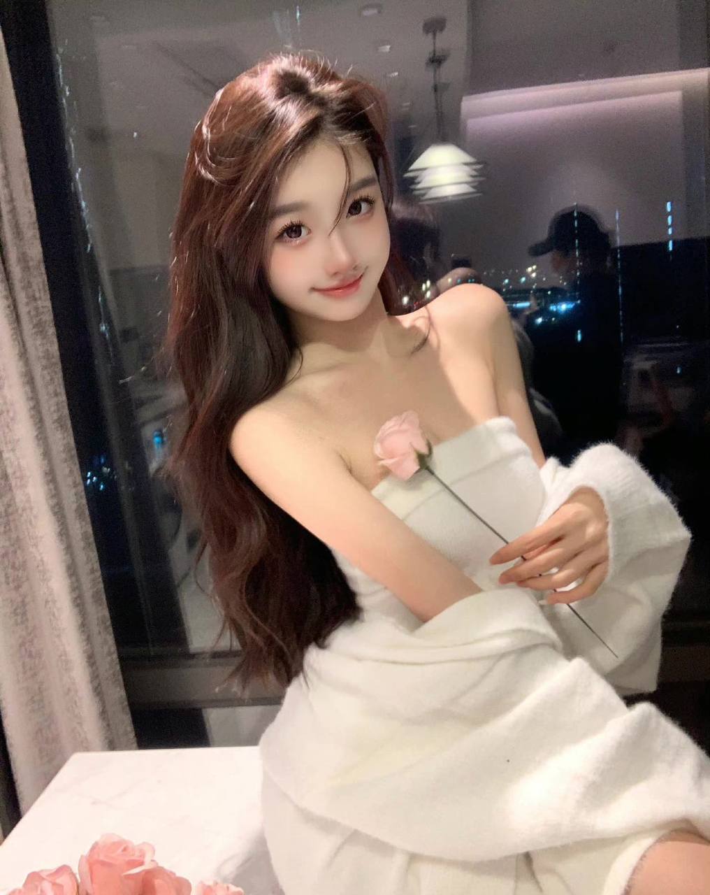 青春靓丽的上海外围女生，高颜值