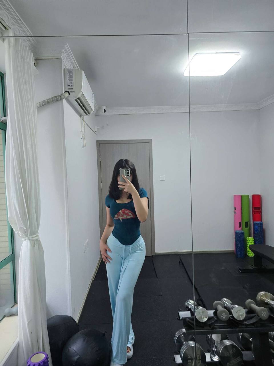 广州品质外围-健身主播-生活照-5.jpg