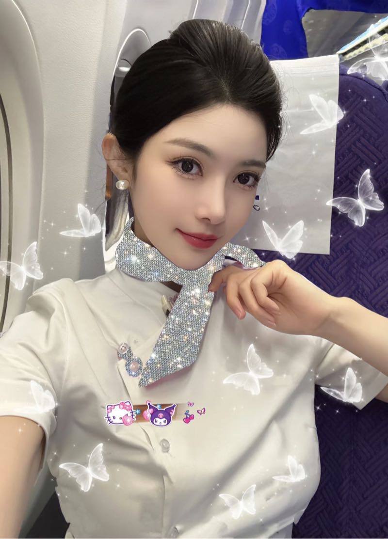 上海外围-真实在飞空姐-生活照-5.jpg