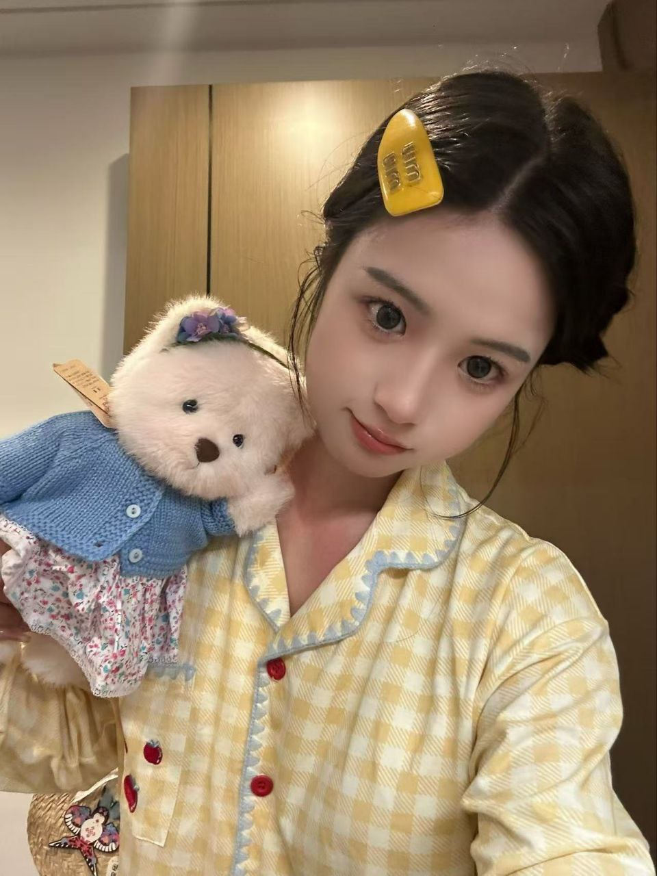 广州品质外围-清纯小可爱-生活照-5.jpg