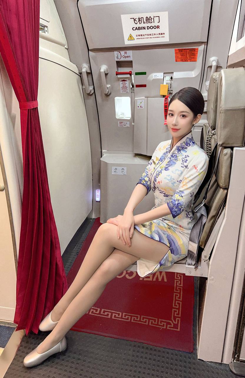 北京外围-海航空姐-生活照-3.jpg
