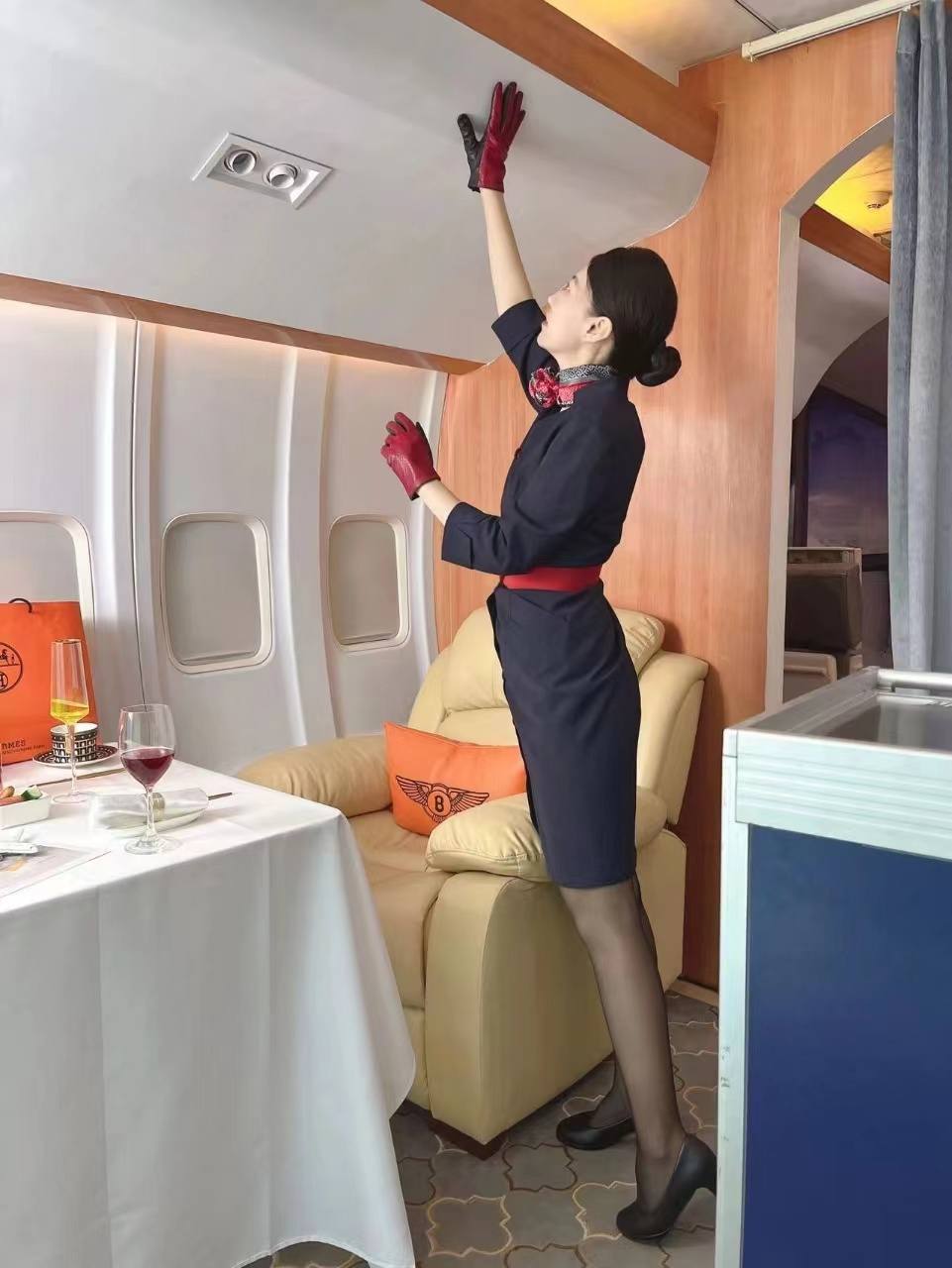 上海外围-东方航空空姐