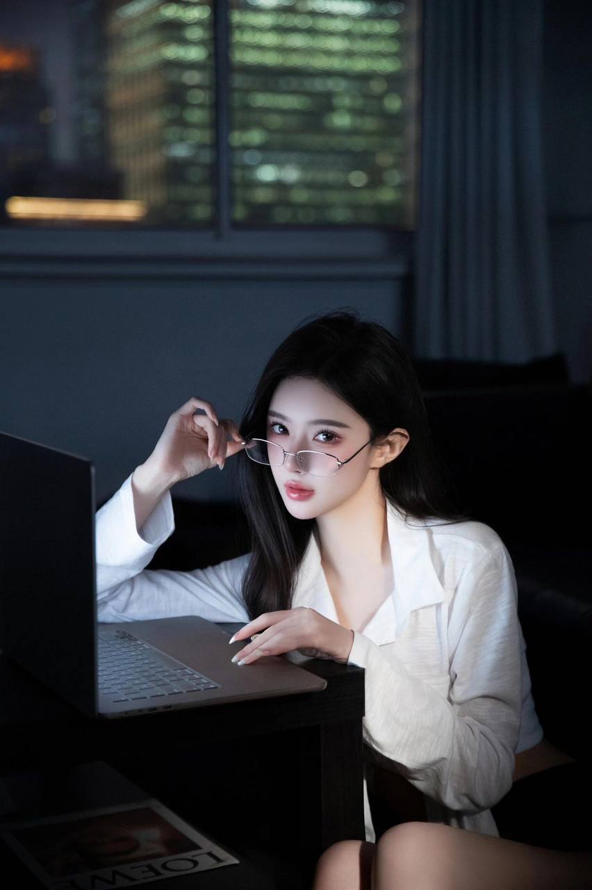 上海外围-纯欲洋气御姐