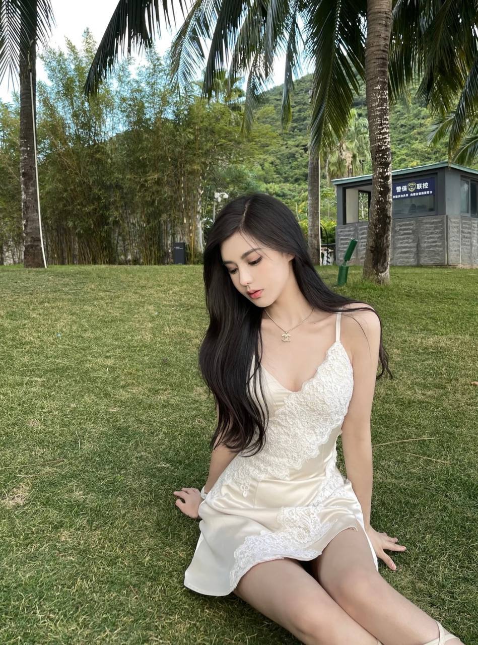 广州外围-爱笑的甜美女孩