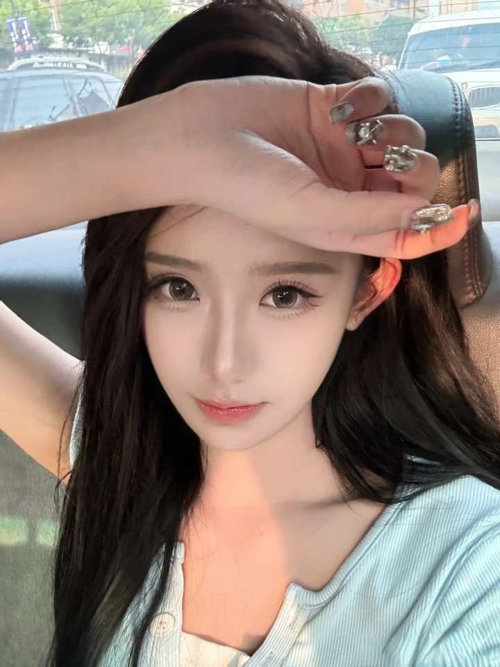 青岛外围-清纯学妹