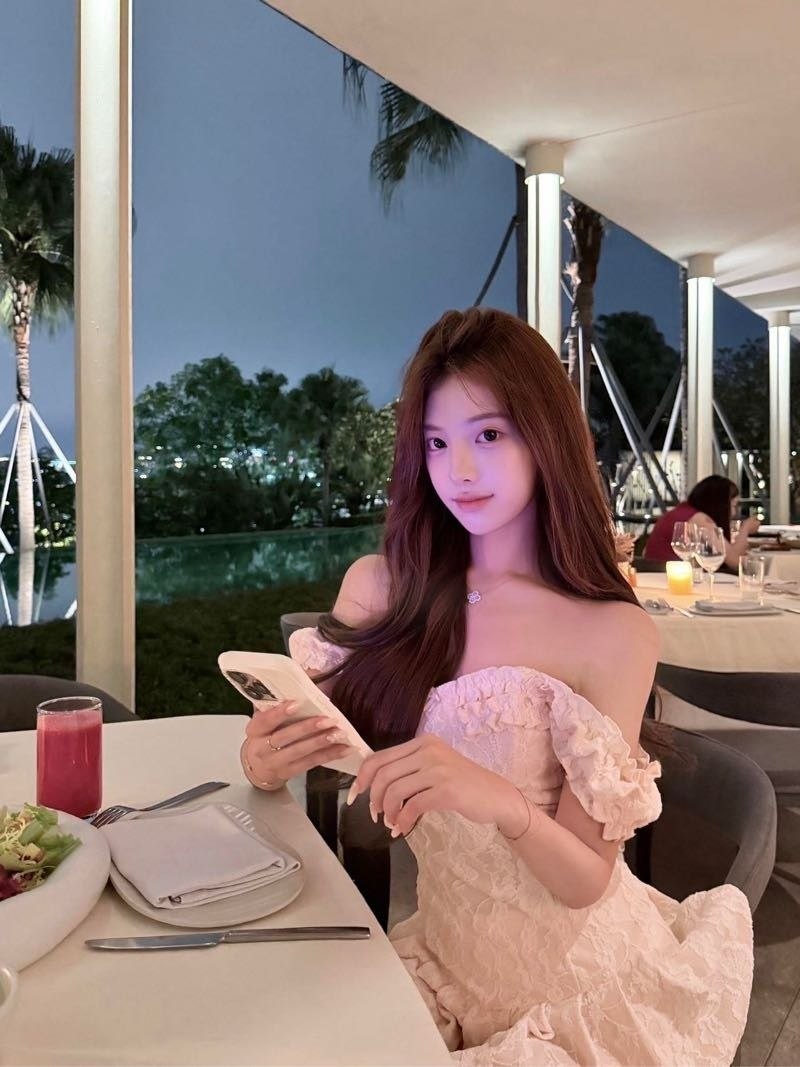 青岛外围-全身雪白小寶貝