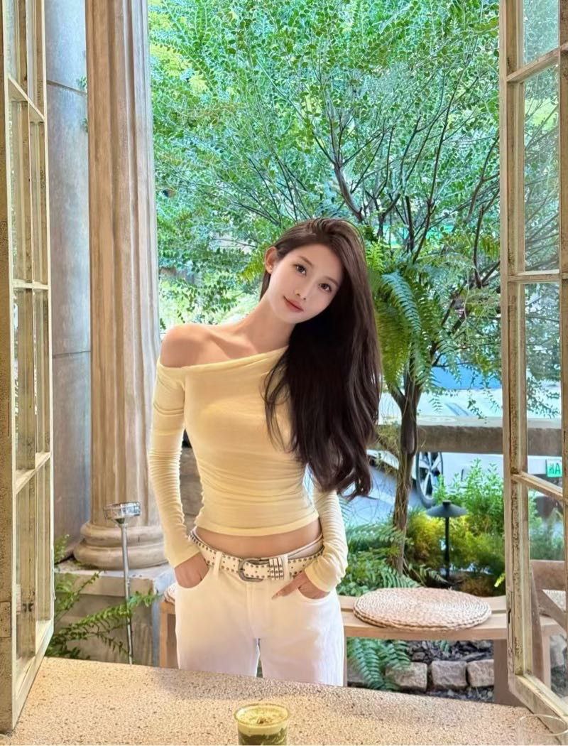 南京外围-清纯颜值女神