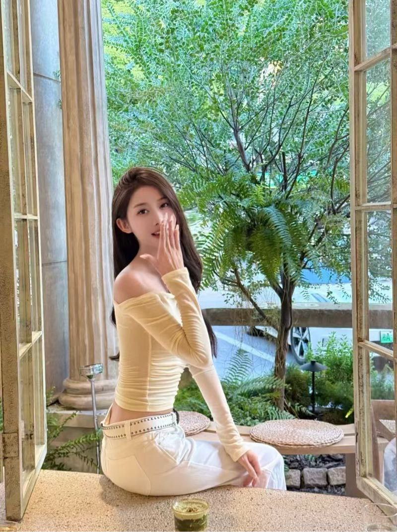 南京外围-清纯颜值女神