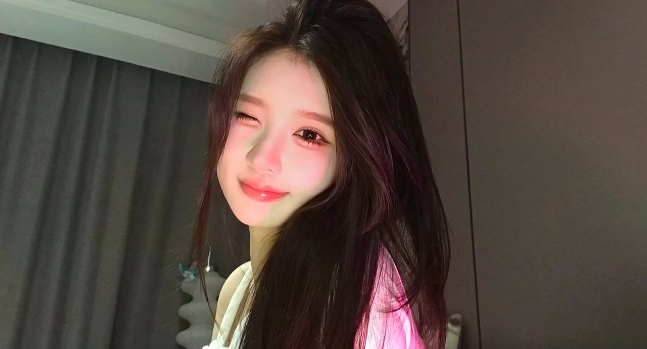 上海外围-童颜巨乳纯欲天花板