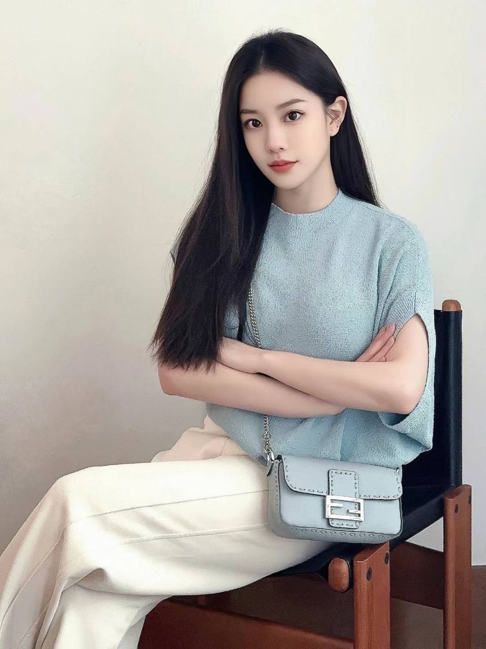 上海外围-在读研究生兼职模特