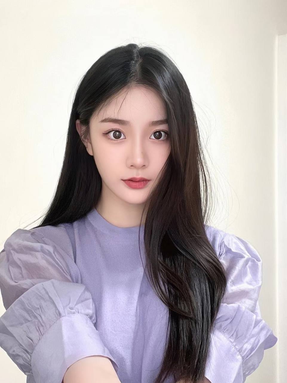 上海外围-在读研究生兼职模特