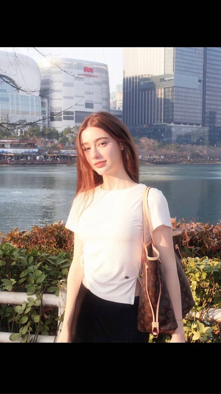 杭州外围-混血留学生洋气甜美