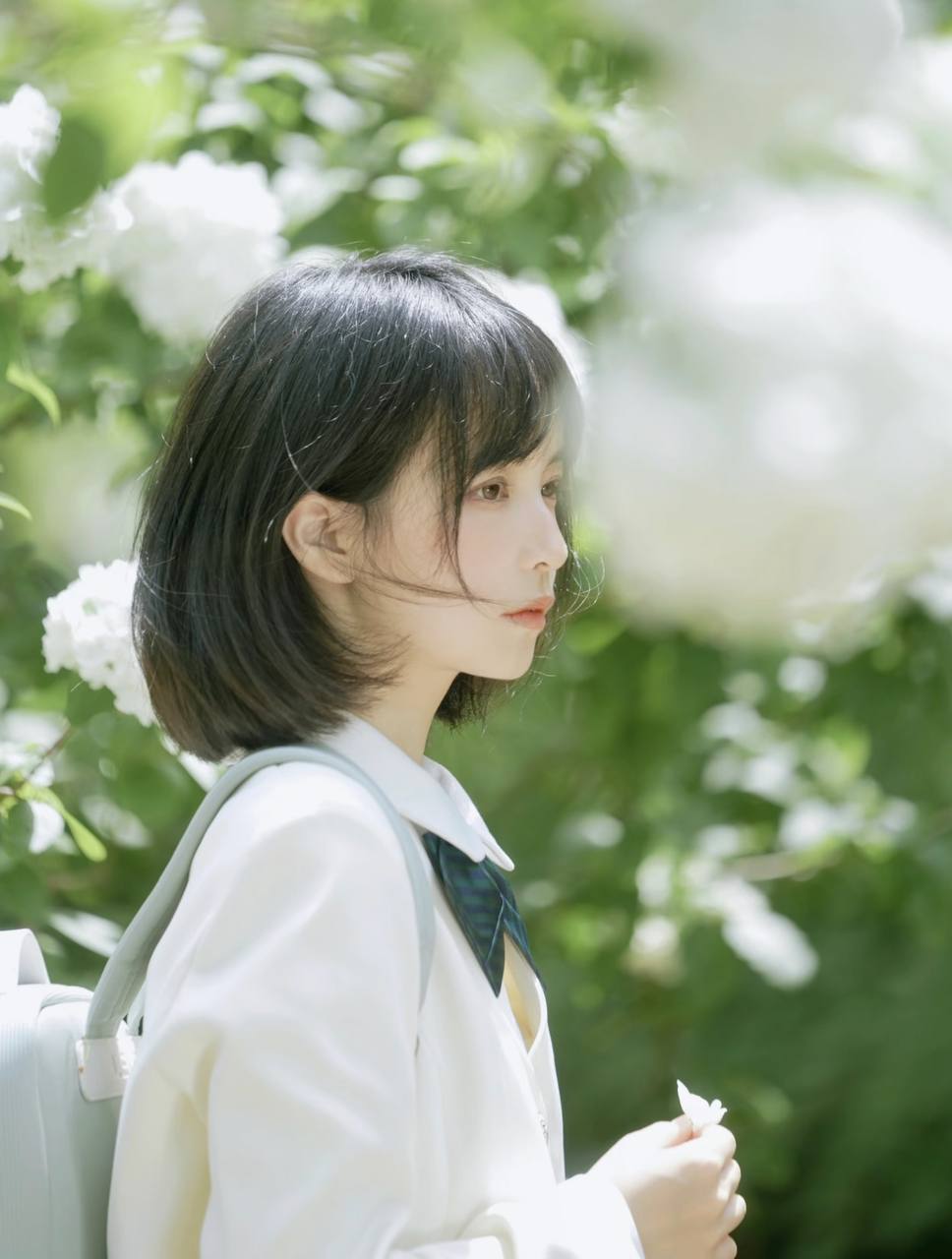 杭州外围-清纯类型学生妹