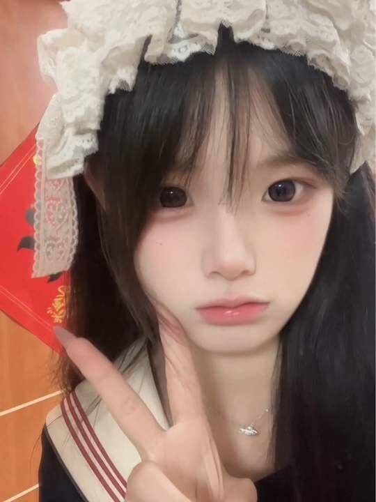 杭州外围-敏感体质高中生下水