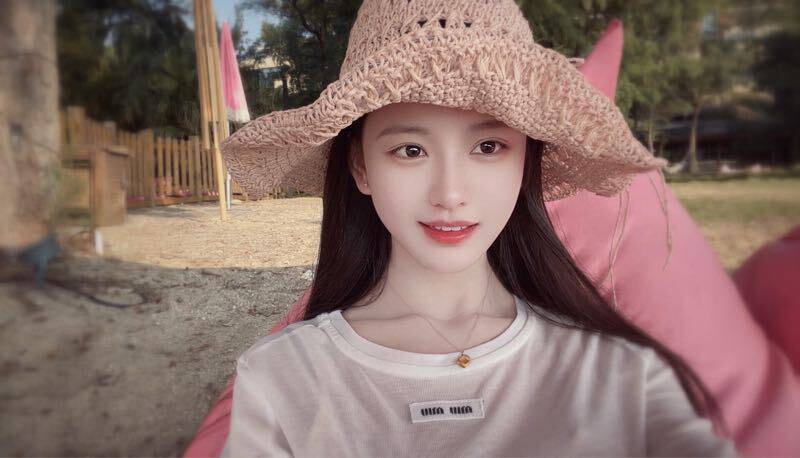  杭州外围-高中在校清纯小极品