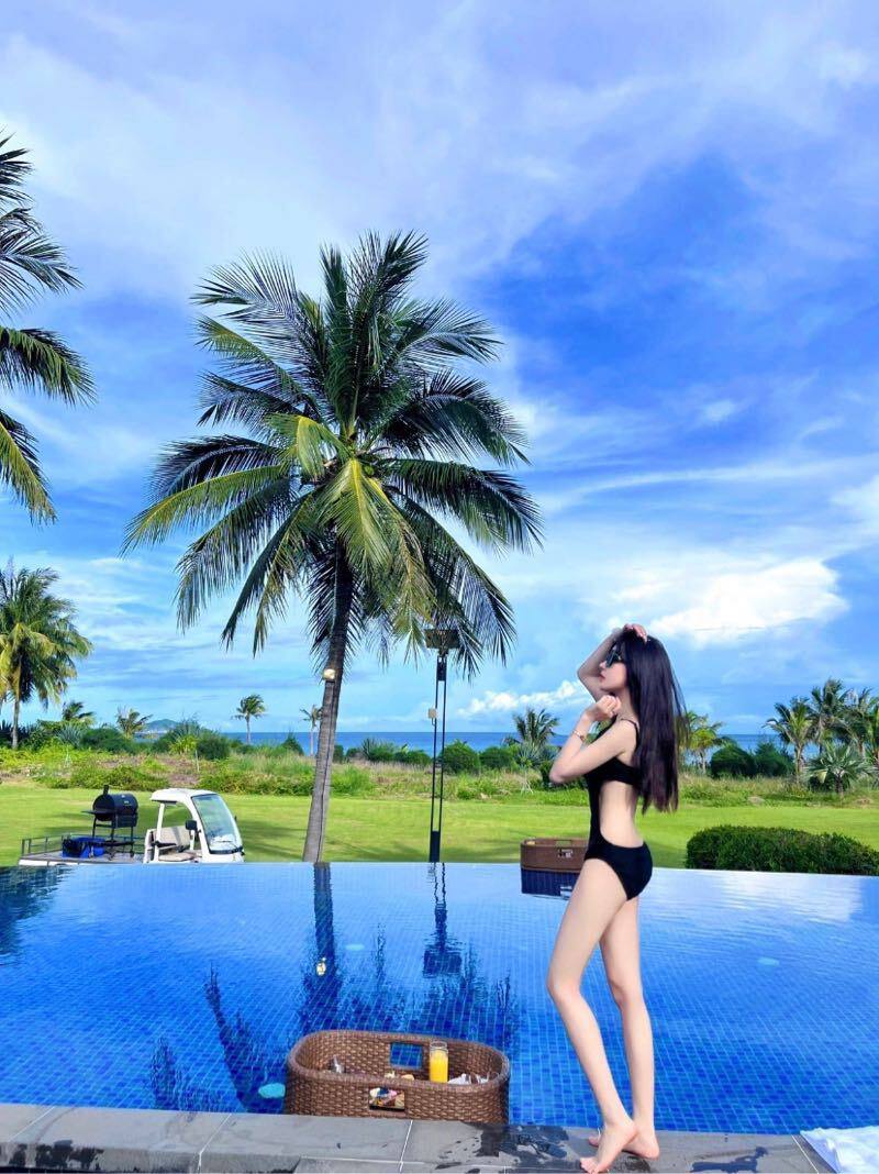 杭州外围-极品嫩汁纯欲少女