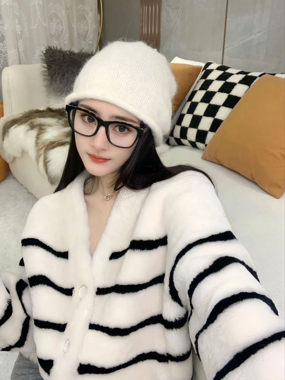 东京外围-甜美系女友小杨幂