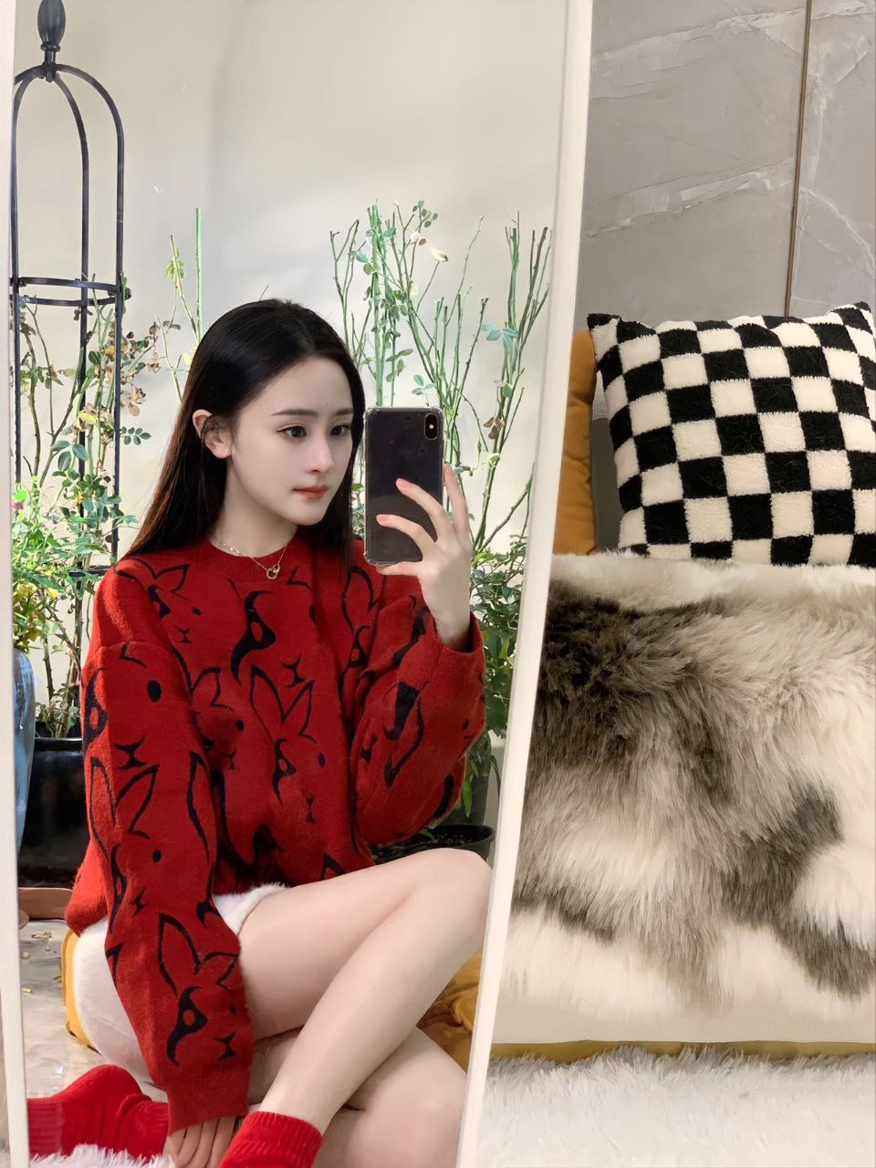 东京外围-甜美系女友小杨幂