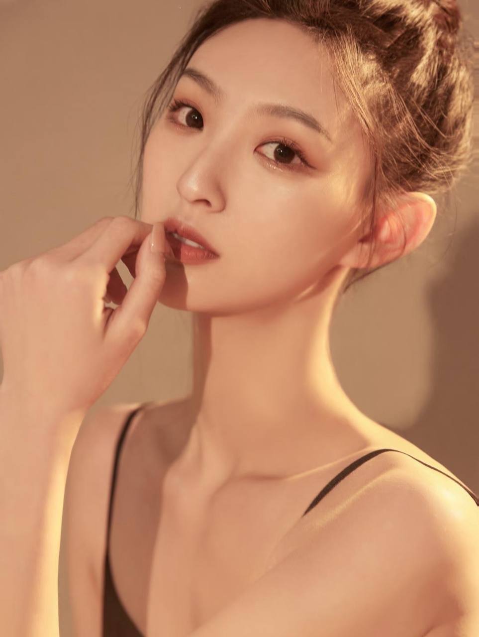 郑州外围-清纯舞蹈艺术生