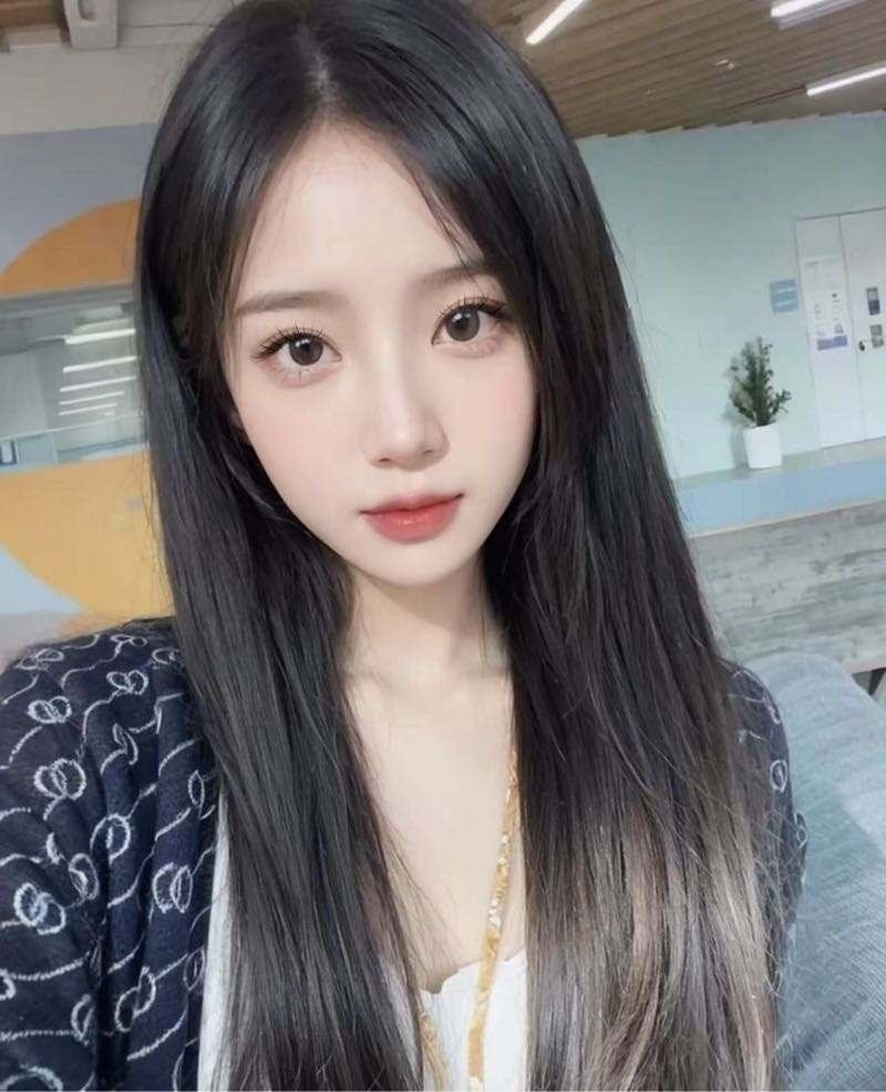 沈阳外围-03年初恋女友极品小白