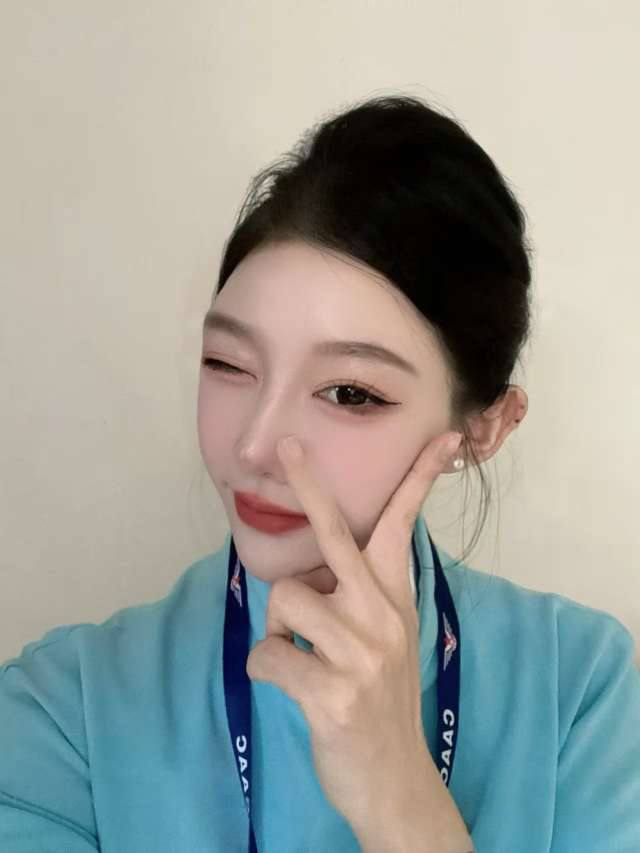 南昌外围-空姐兼职短开