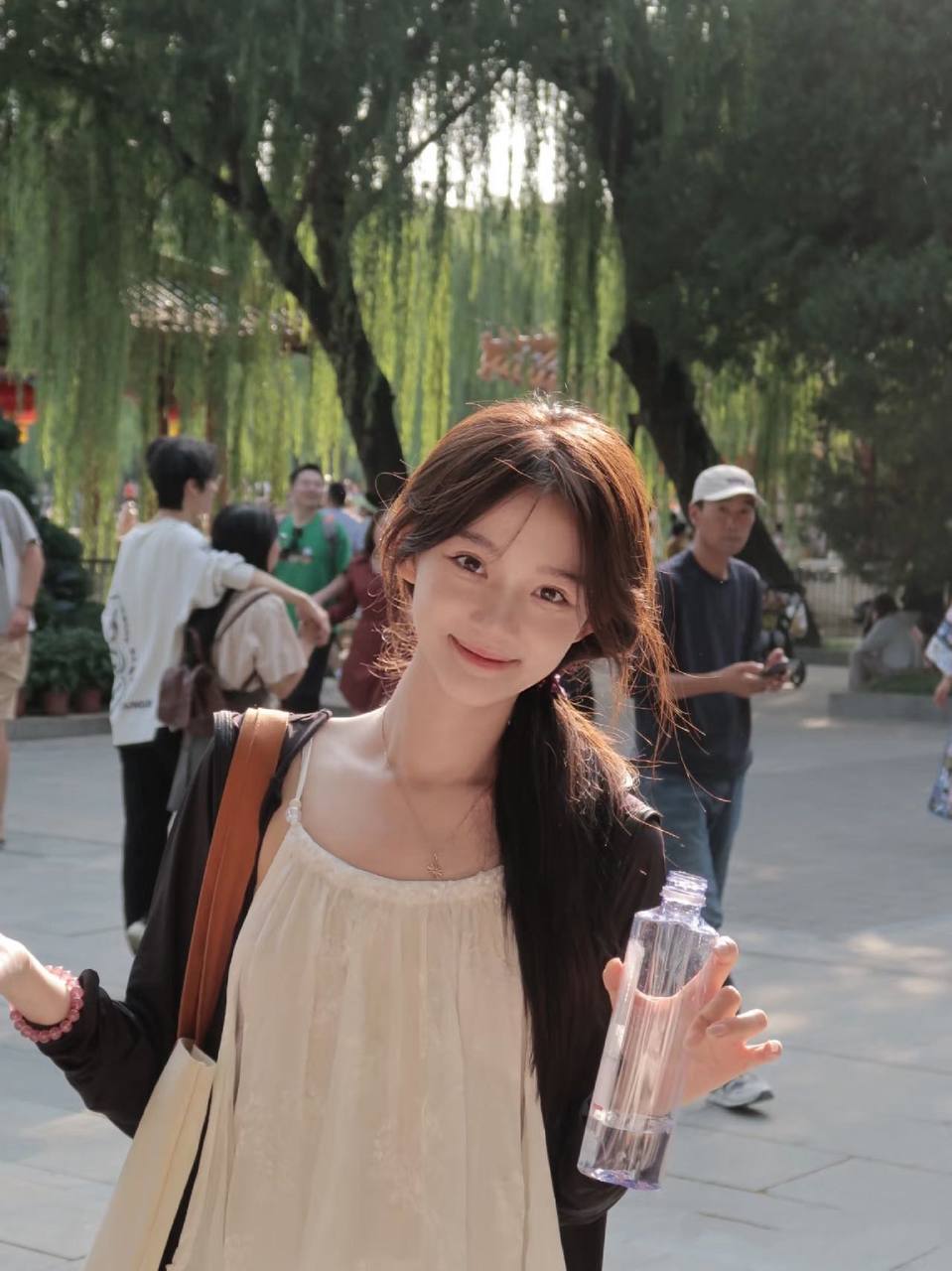 北京外围大圈-中戏在校生