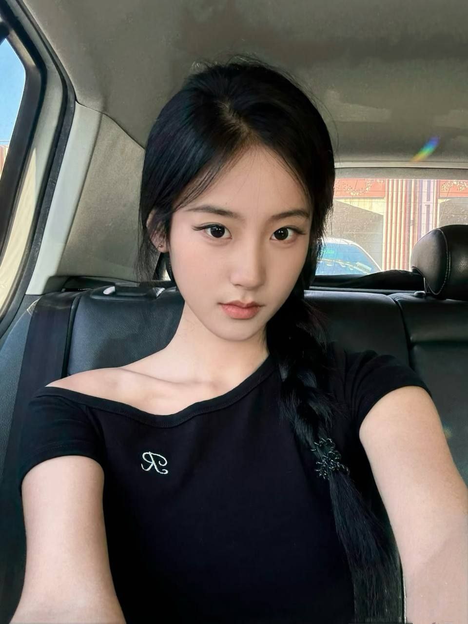  香港外围-超气质艺术学生