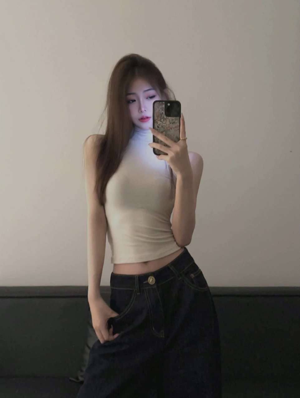 广州外围大圈-极品白小纯校大学生