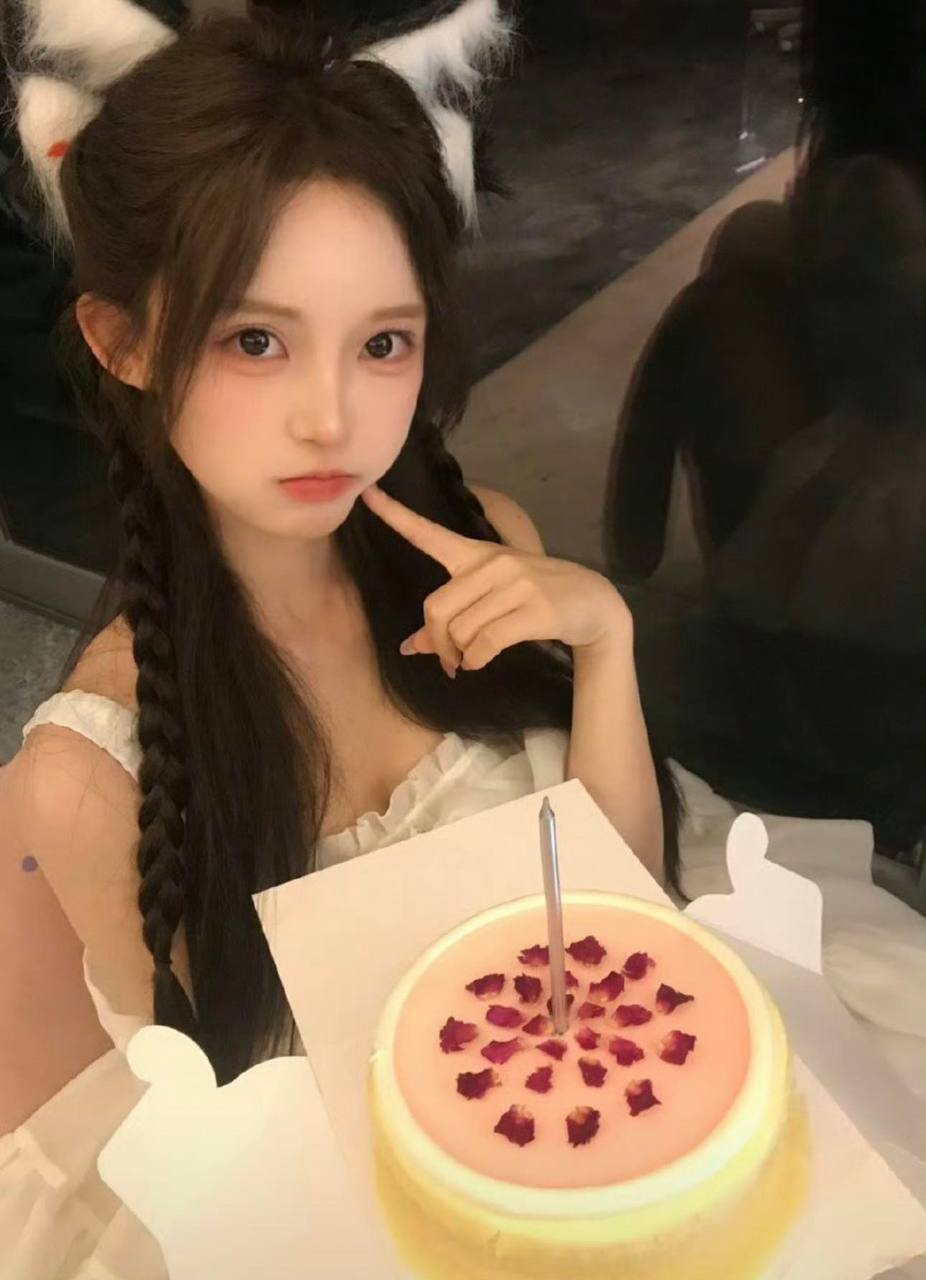 深圳外围-紧致会夹会吸馒头穴学妹