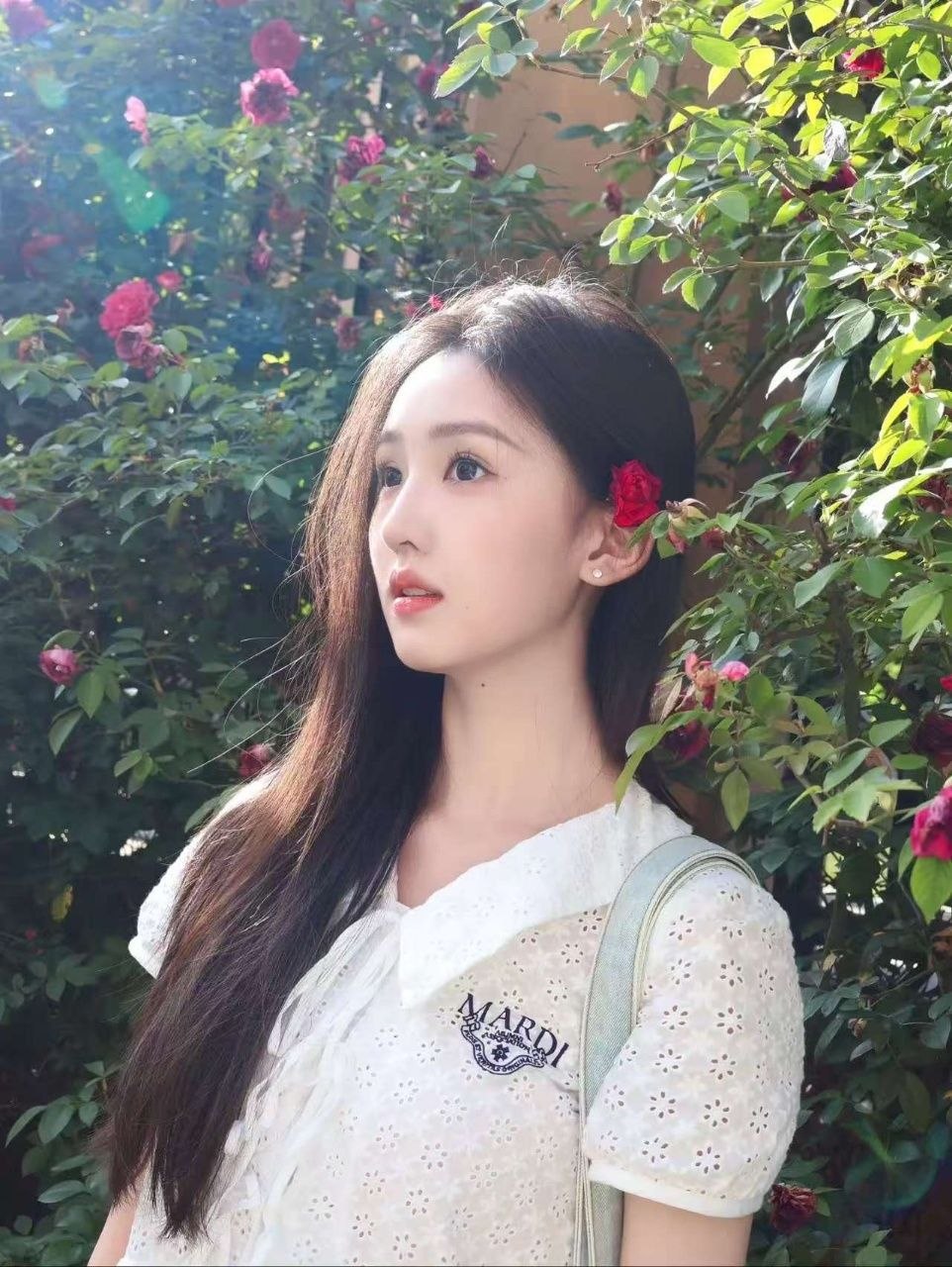 深圳外围大圈-淘宝兼职模特04年高白纯