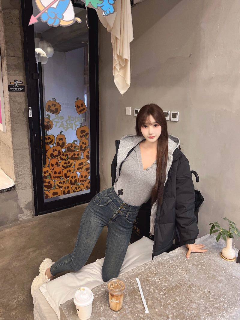 深圳外围大圈-在读学生热情大方