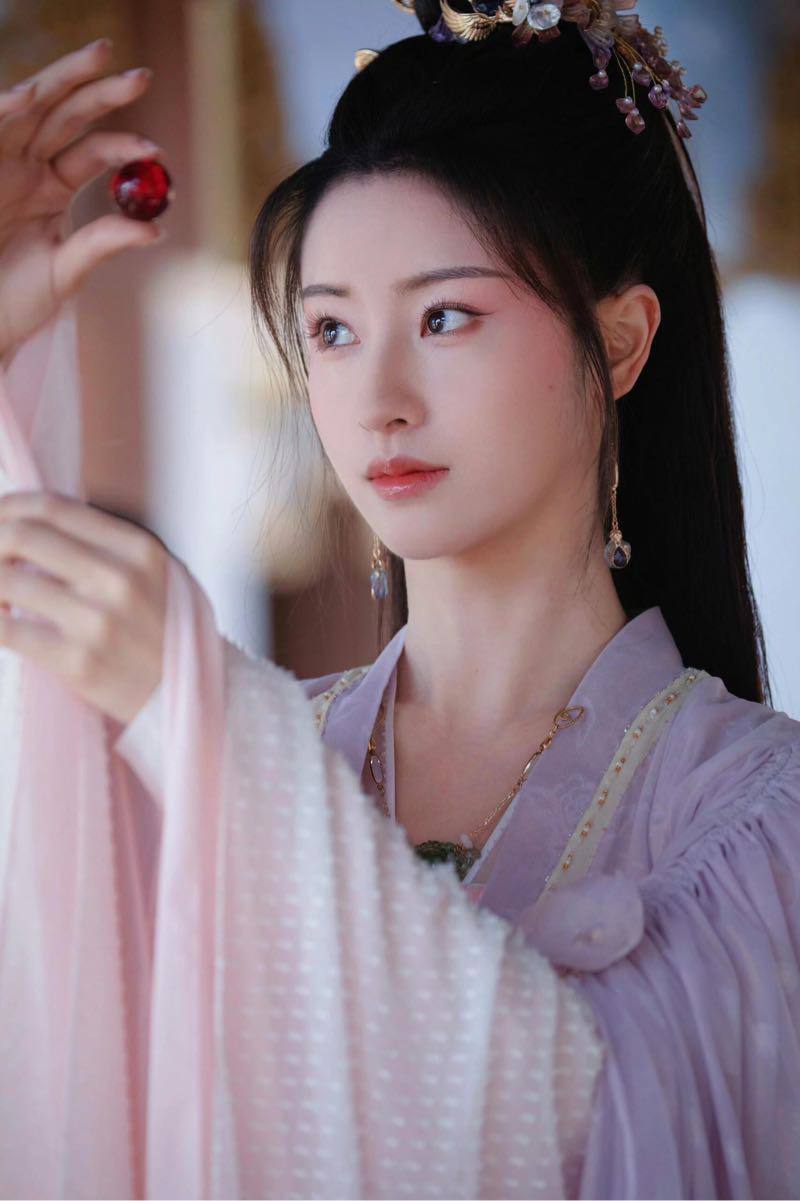 上海外围-上戏钢琴老师平面模特