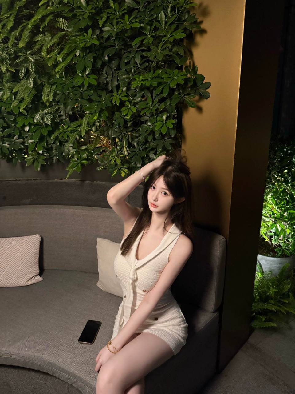 上海外围-极品清纯甜美学生款