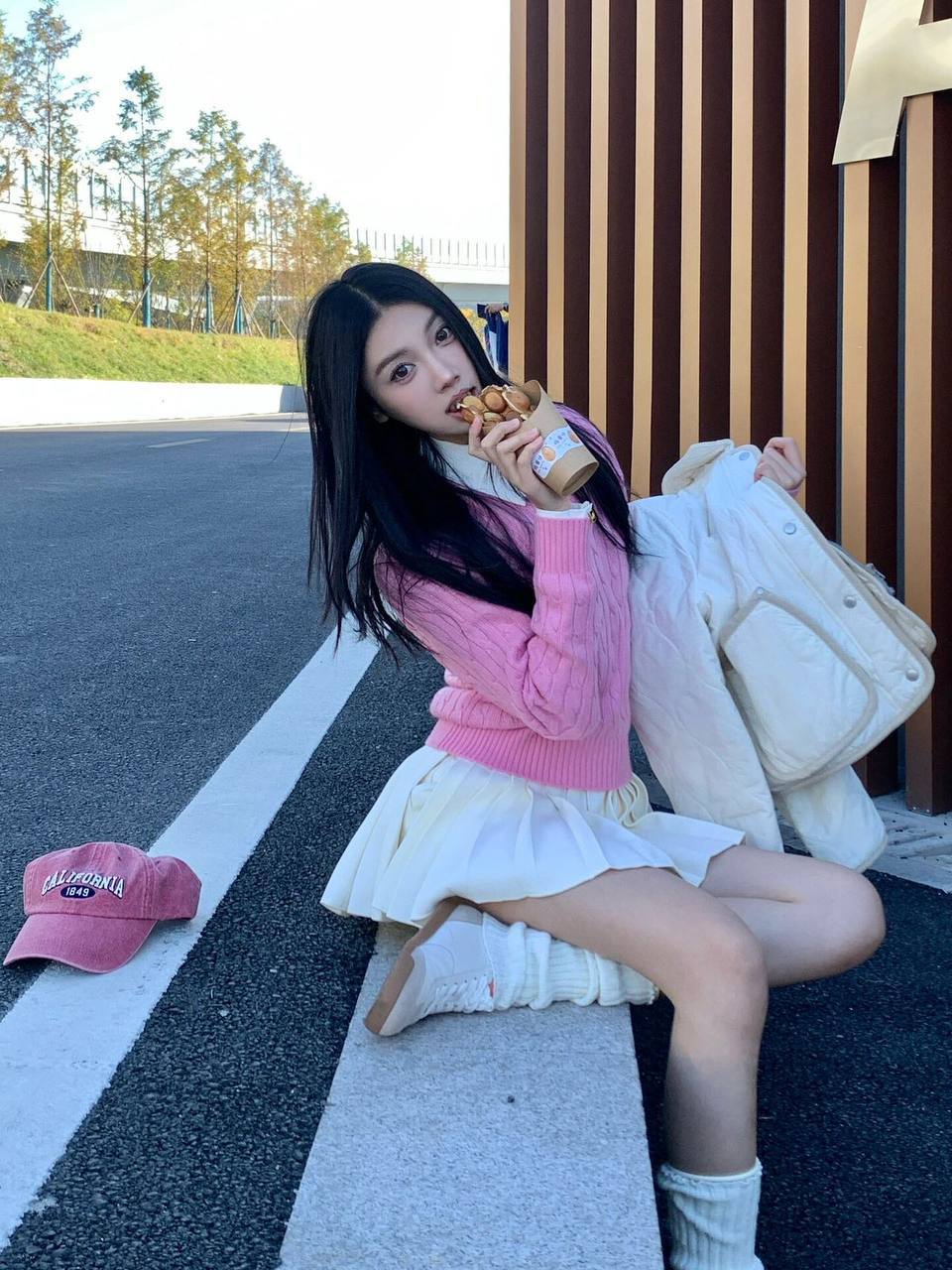 上海外围-极品白小纯舞蹈演员