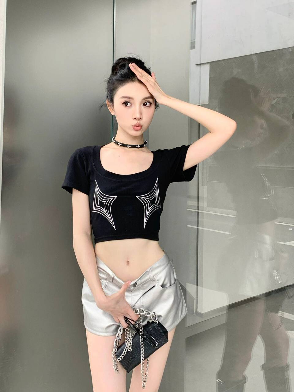 上海外围-极品白小纯舞蹈演员