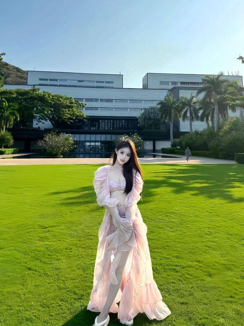 上海外围-纯欲清纯平面模特