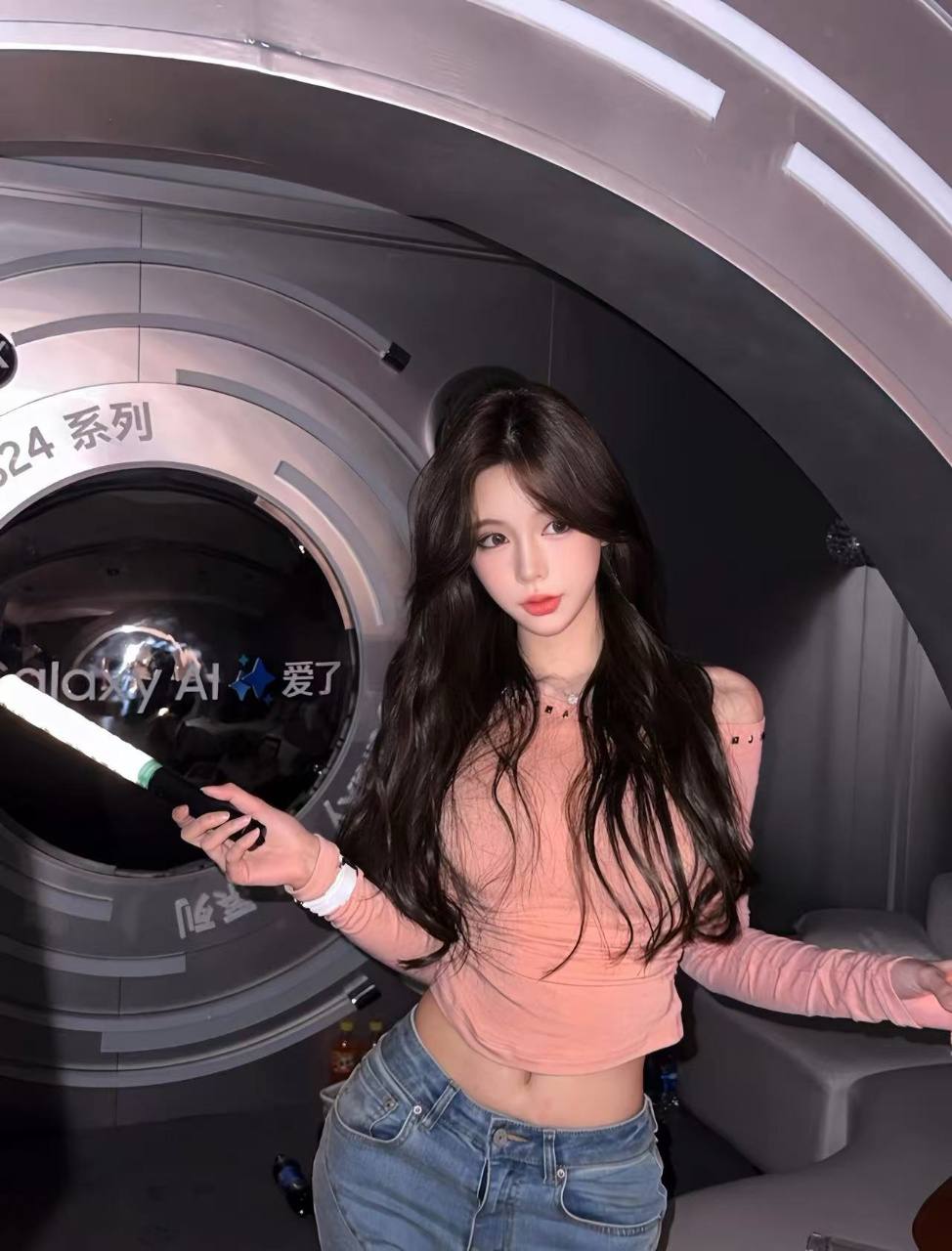 上海外围-气质大蜜皮肤雪白细腻