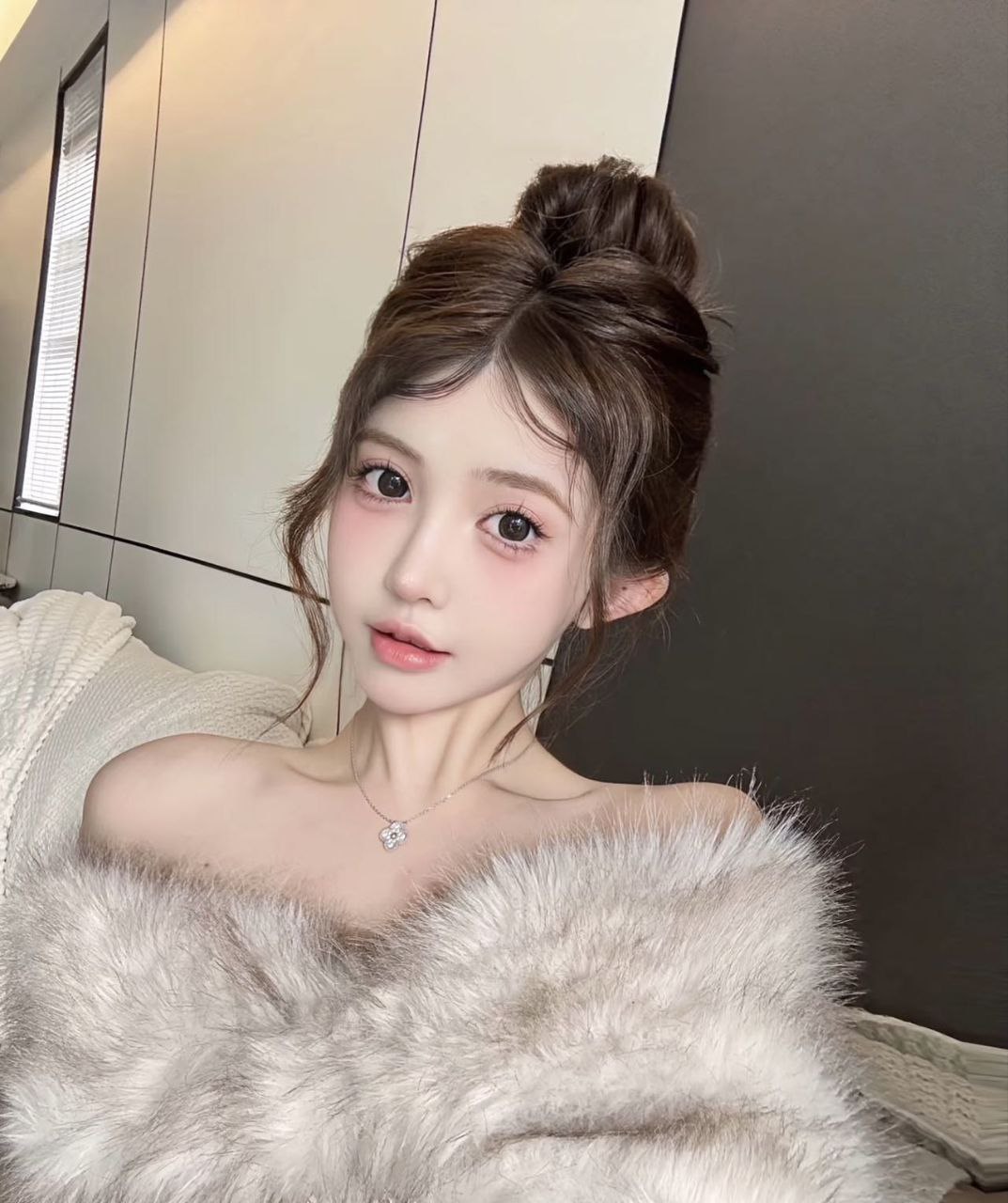 上海外围-纯欲网红兼职学妹