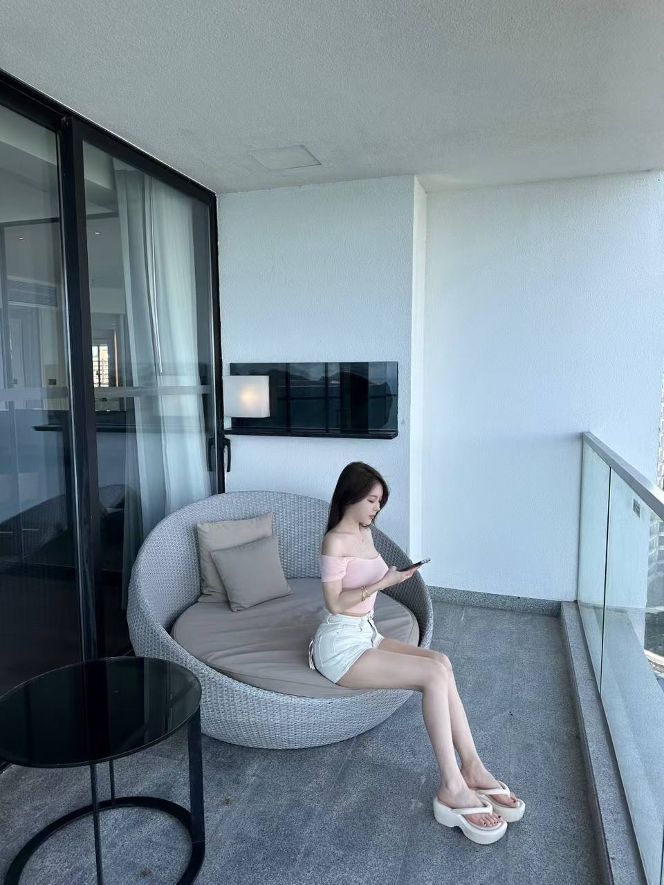 深圳外围大圈-新人本科生舞蹈完美腰