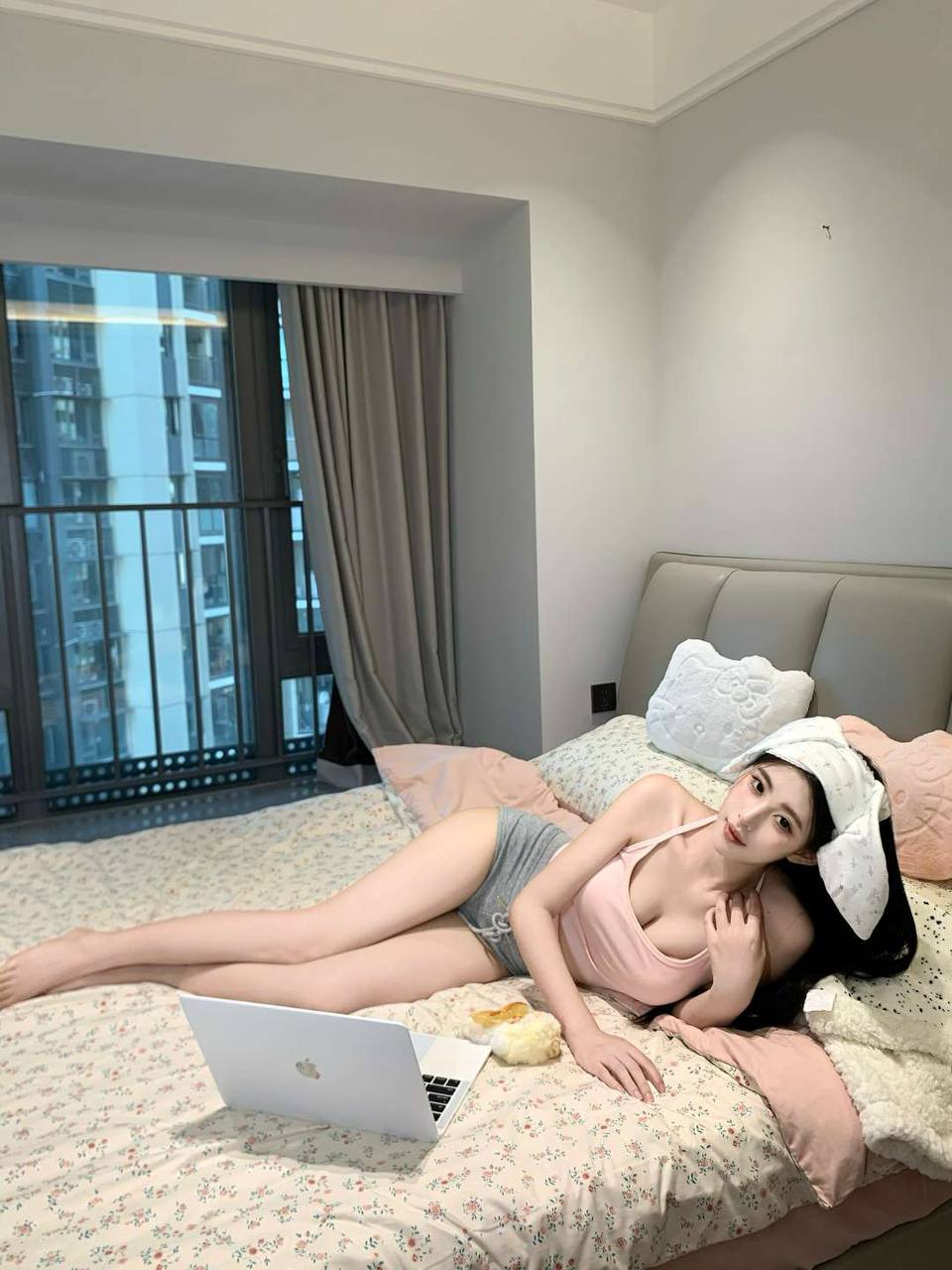 深圳外围大圈-05年极品网红小纯