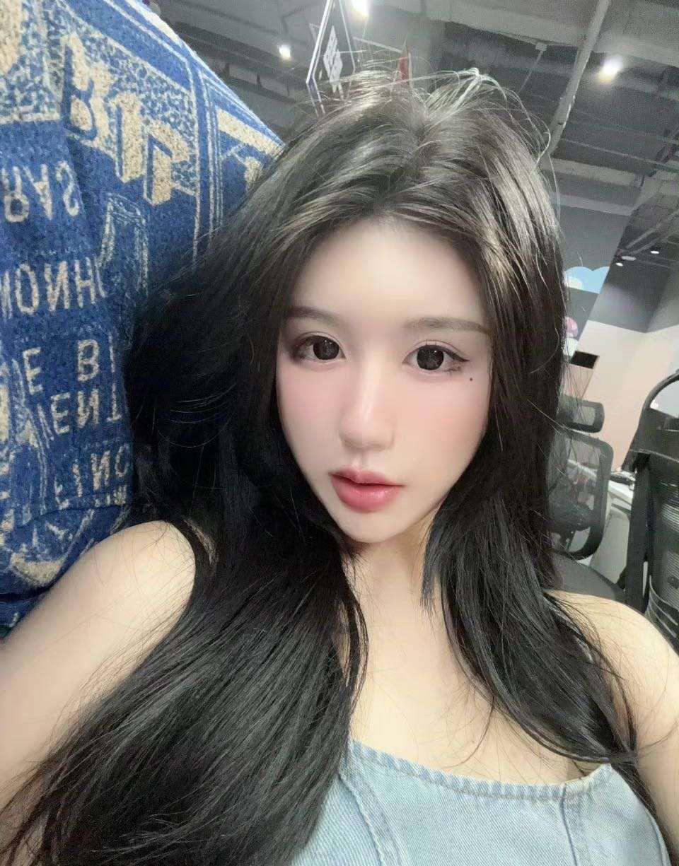 深圳外围-热情知性温柔性感新人