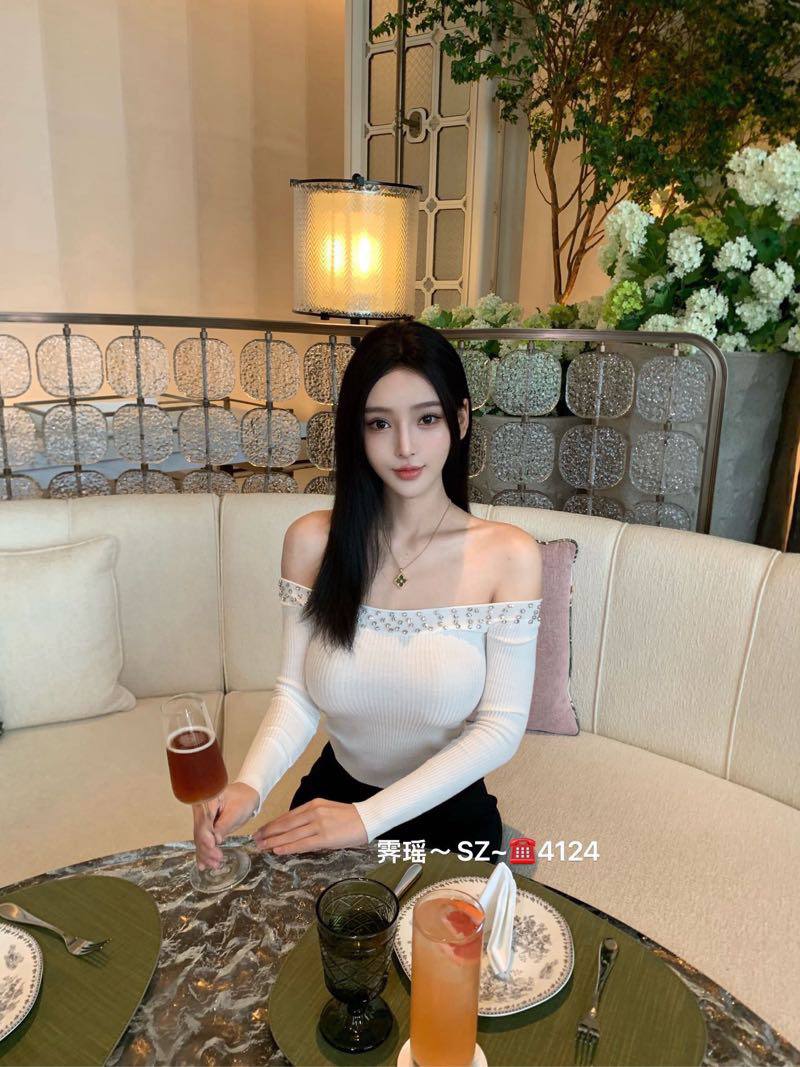  深圳外围大圈-兼职佛系气质美女