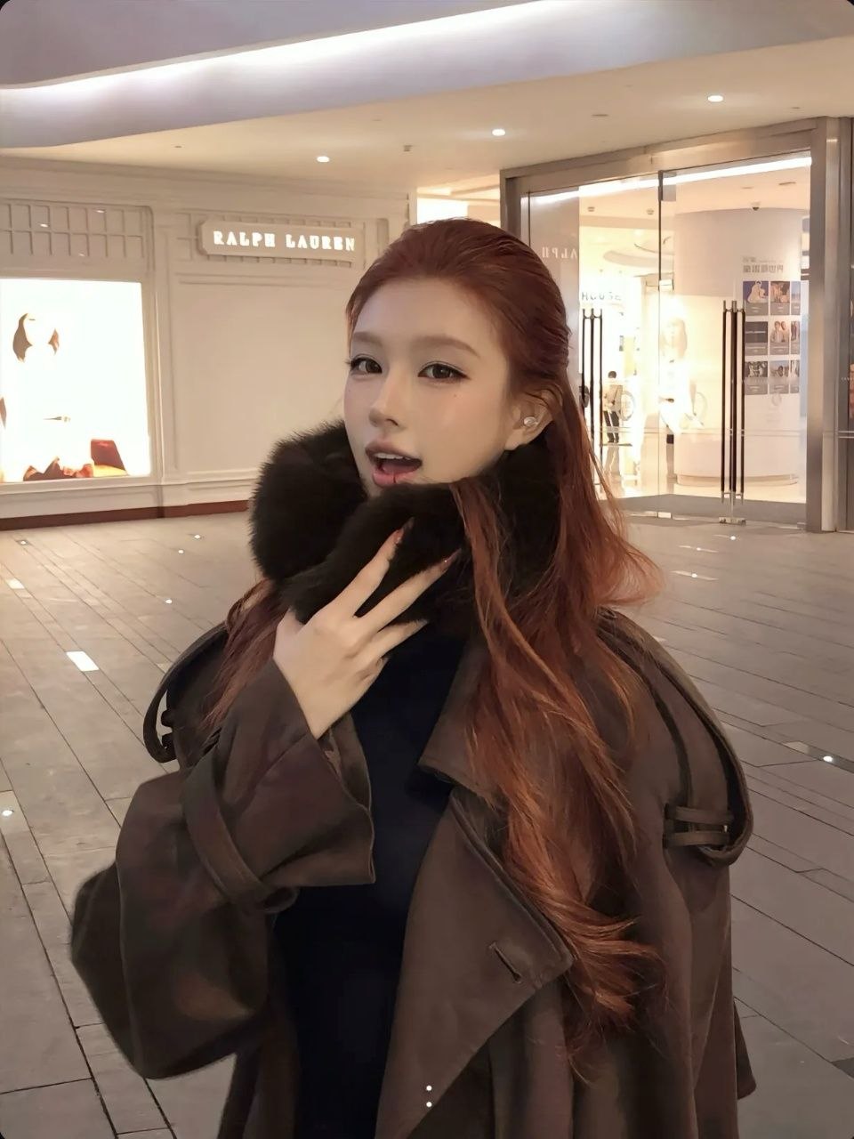 深圳外围-高挑气质鲜嫩多汁大蜜