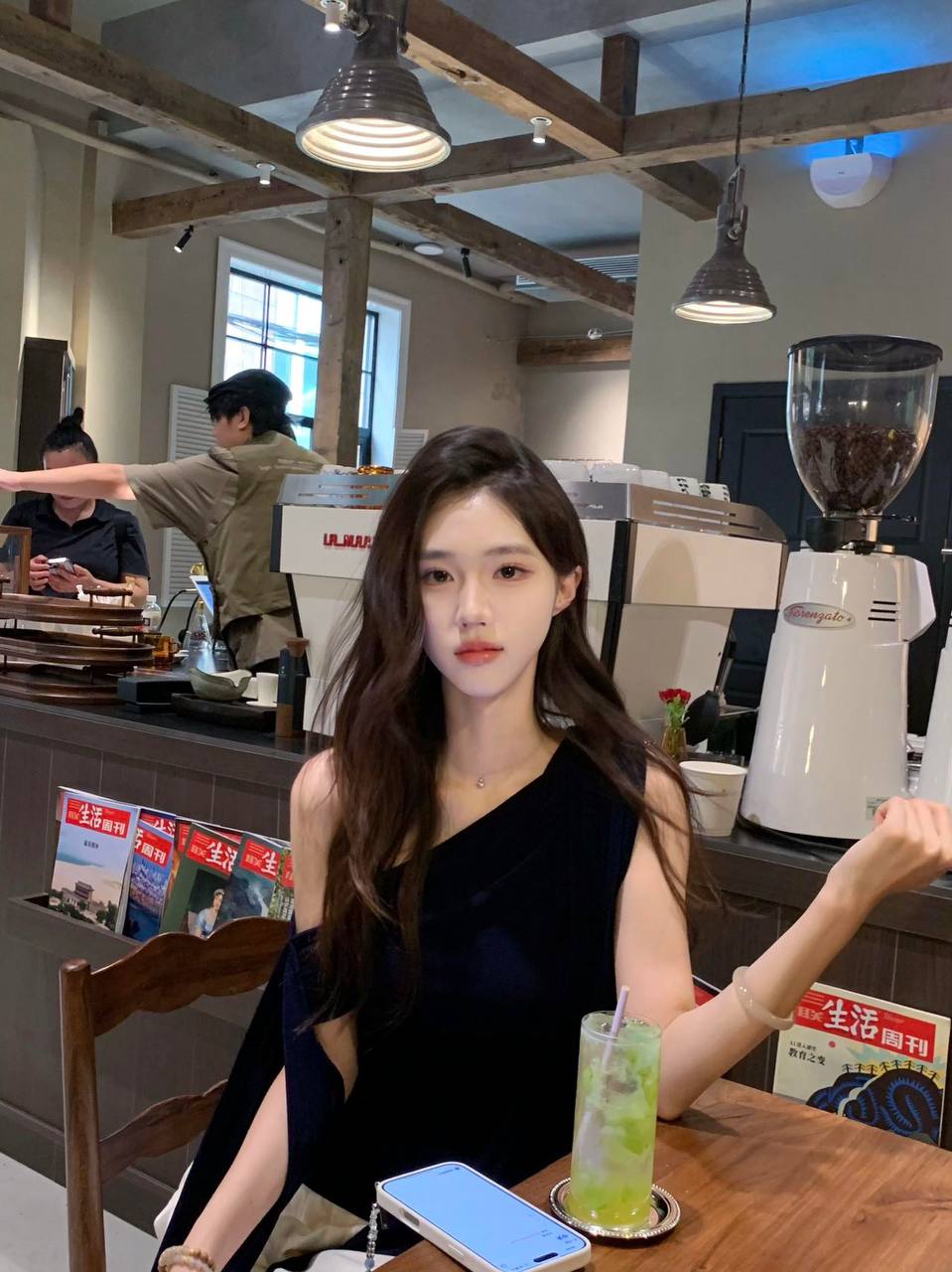 上海外围-顶级清纯校花