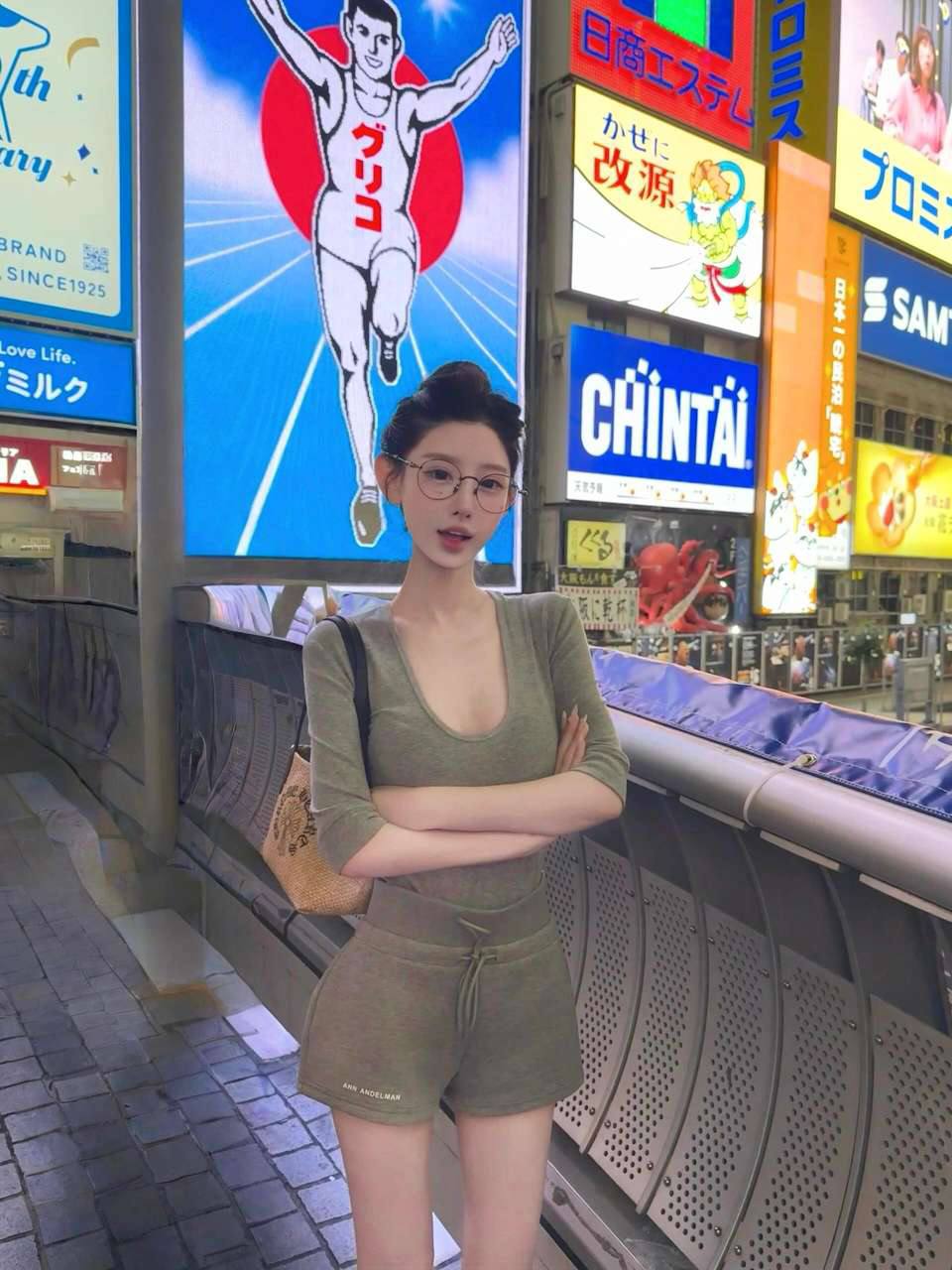 上海外围-雪白牛奶小学妹