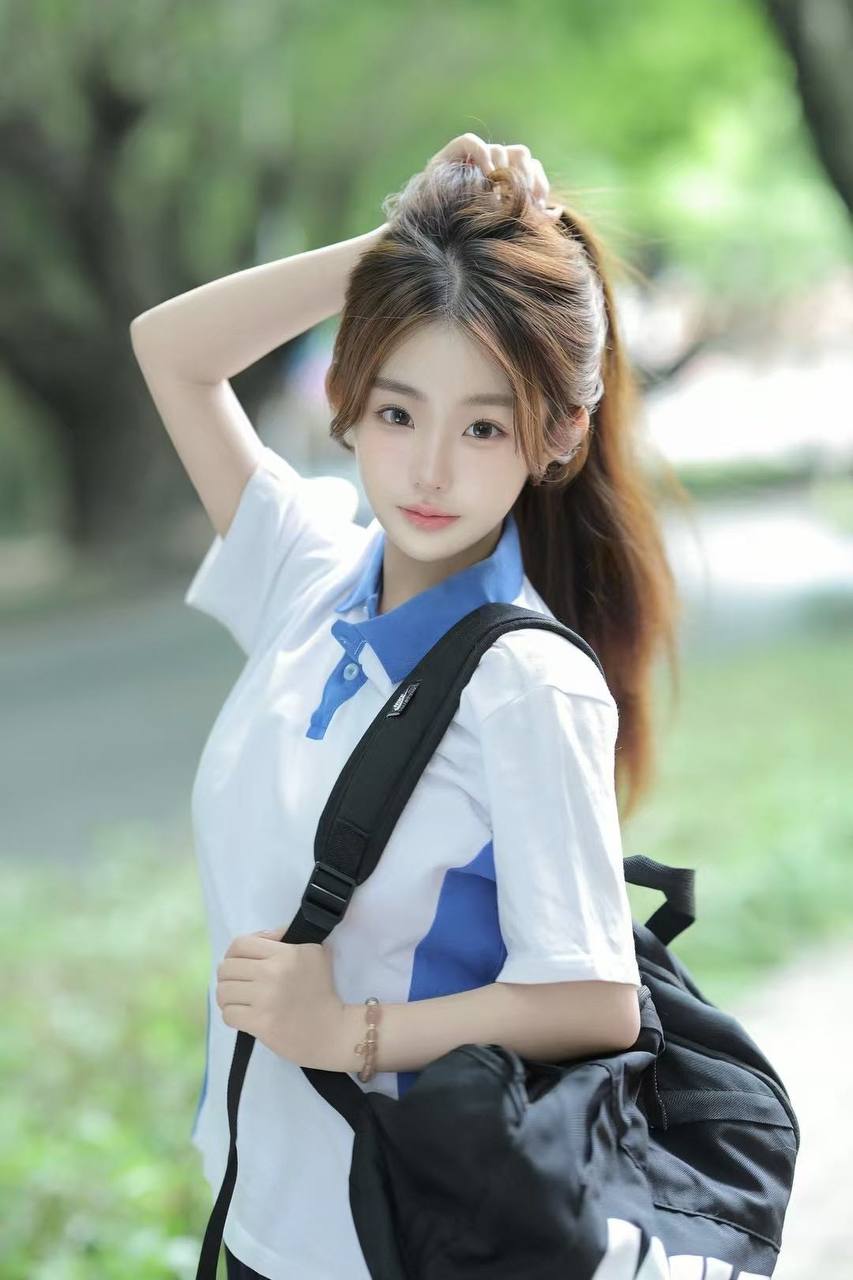 深圳外围-童颜巨乳初恋女友感