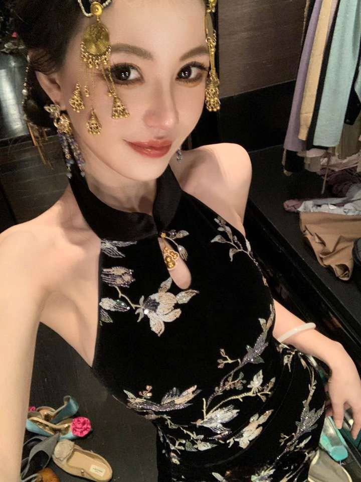 南京外围-日料店老板娘 御姐少妇 