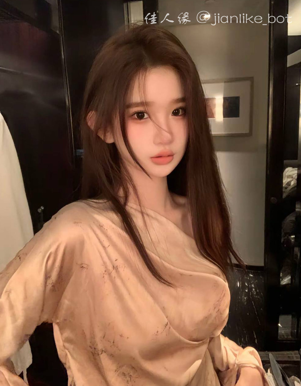 上海外围大圈-纯欲天花板童颜巨乳