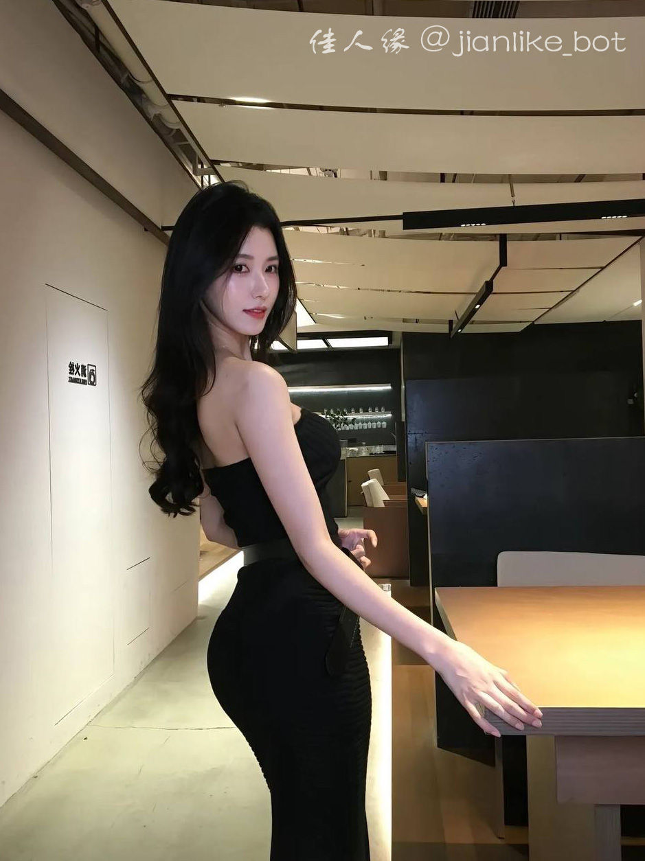 上海外围大圈-50W粉博主极品御姐